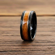 Hammered Whiskey Barrel Ring Black Rose Gold Wedding Band Tungsten Rings for Men with Bourbon Wood Inlay 8mm Unique Wooden Engagement Rings