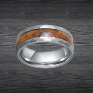 Silver Hammered Ring Wood Wedding Band Mens Whiskey Barrel Ring Tungsten Mens Wedding Band with Wooden Inlay 8mm Bourbon Whisky Rings for Men